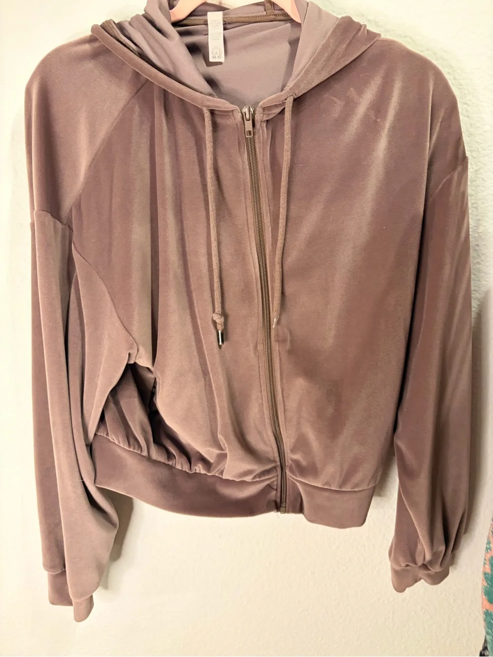 ALO Yoga Dusty Rose Velour Hoodie